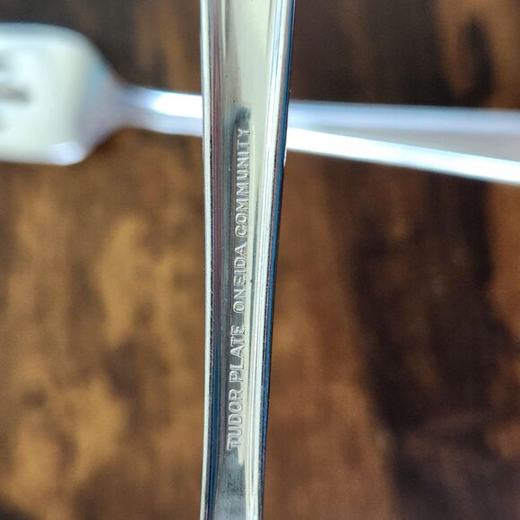 Oneida ELAINE Salad Fork Set 4 Flatware Silverware Silver Plate Cutlery Vintage - Picture 7 of 7